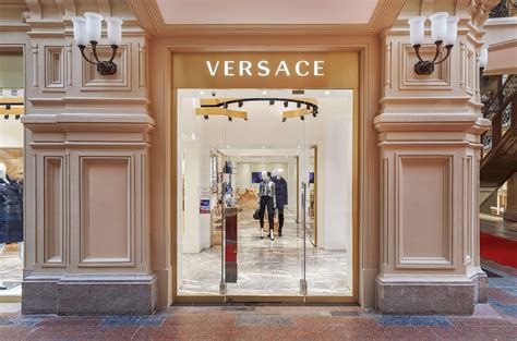 versace retailers